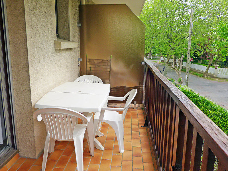 Le Medicis Hotel Cabourg Exterior photo